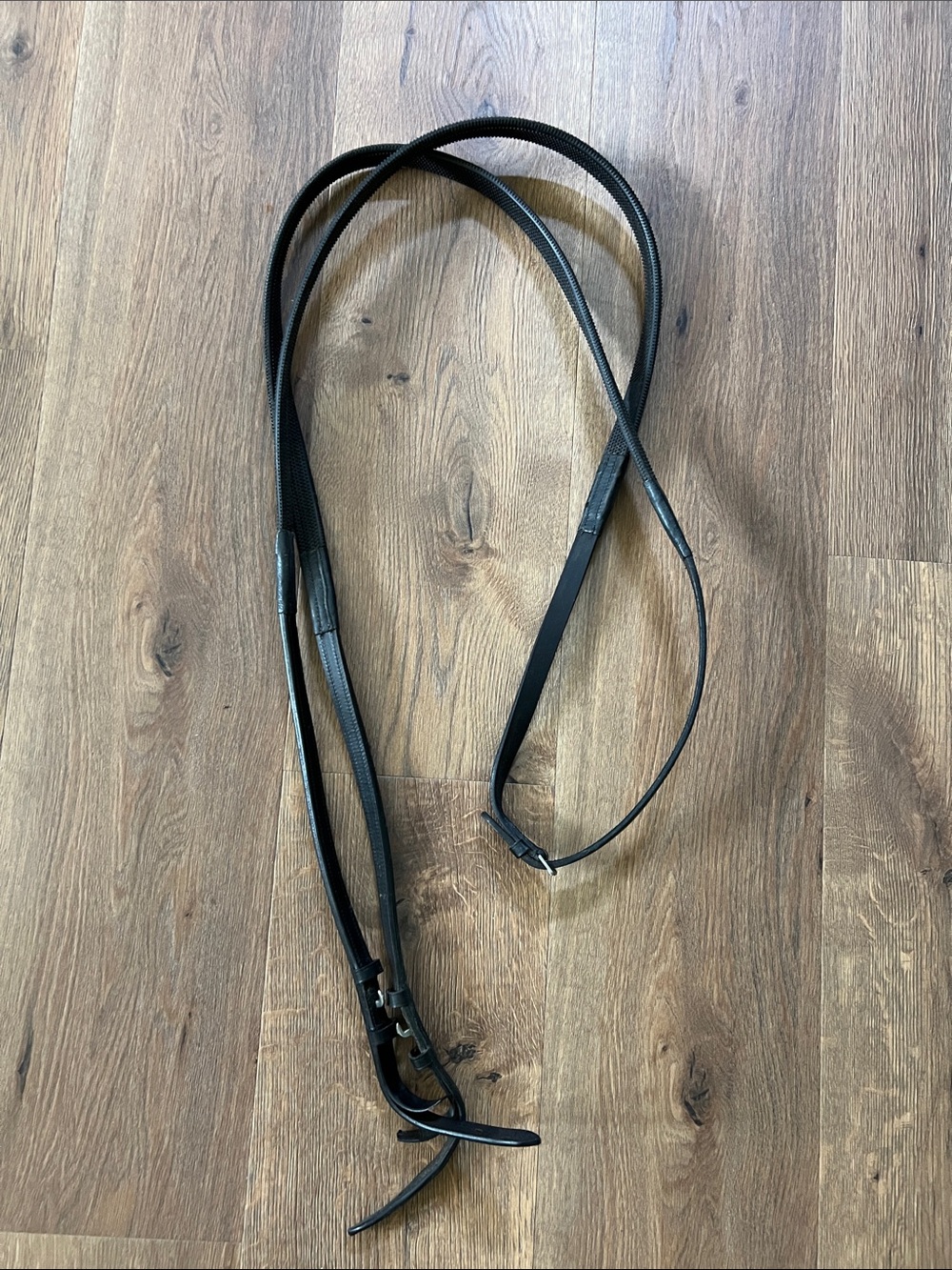 Black rubber English Reins